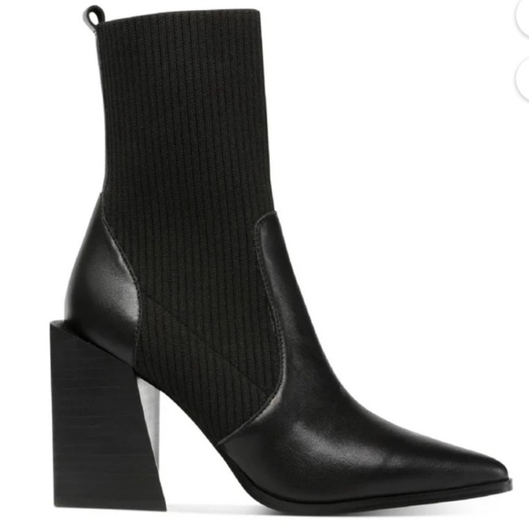 Steve Madden Shoes - Steve Madden Tackle Black Leather Pointed-Toe Sock Boots